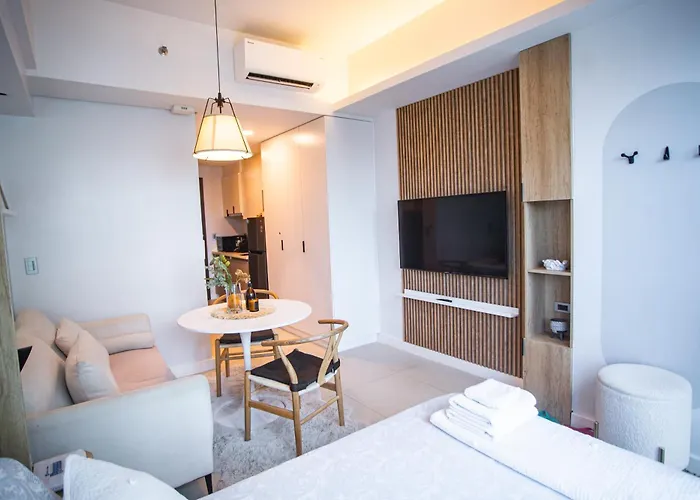 It Park: Pool, Gym,wi-fi, 24h Checkin, Washer Apartment